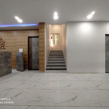 Oyo 80228 Hotel Richa Hālol Εξωτερικό φωτογραφία
